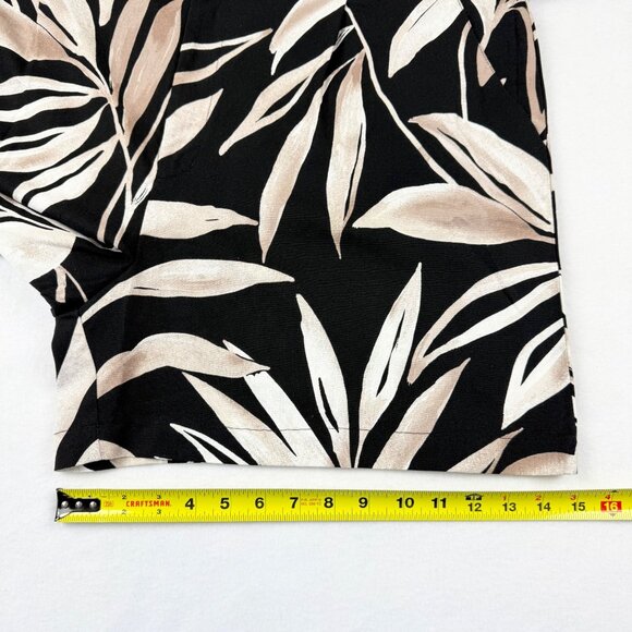 Time And Tru Women's Linen Blend Tropical Black Shorts XXL (20) Elastic Back NWT - Picture 10 of 10